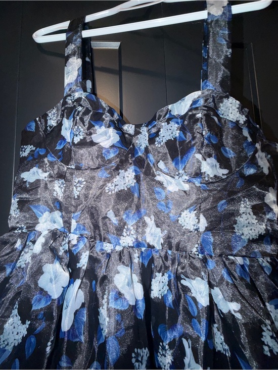 Lulus Dresses & Skirts - Lulu's Black Floral Formal Dress with Blue & White Blooms